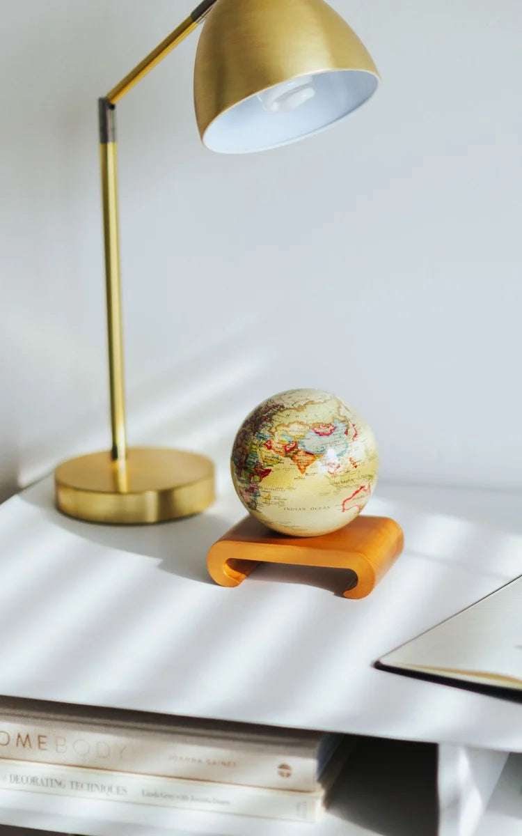 世界政治地圖-復古黃