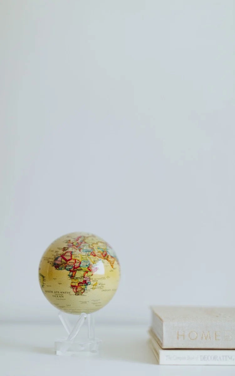 YELLOW POLITICAL MAP WORLD GLOBE